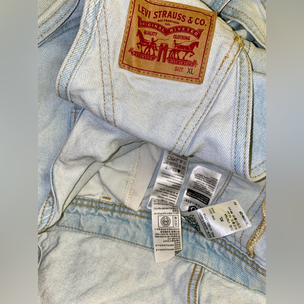 Levi's Light Blue Denim Overall Jumpsuit - Picture 5 of 11